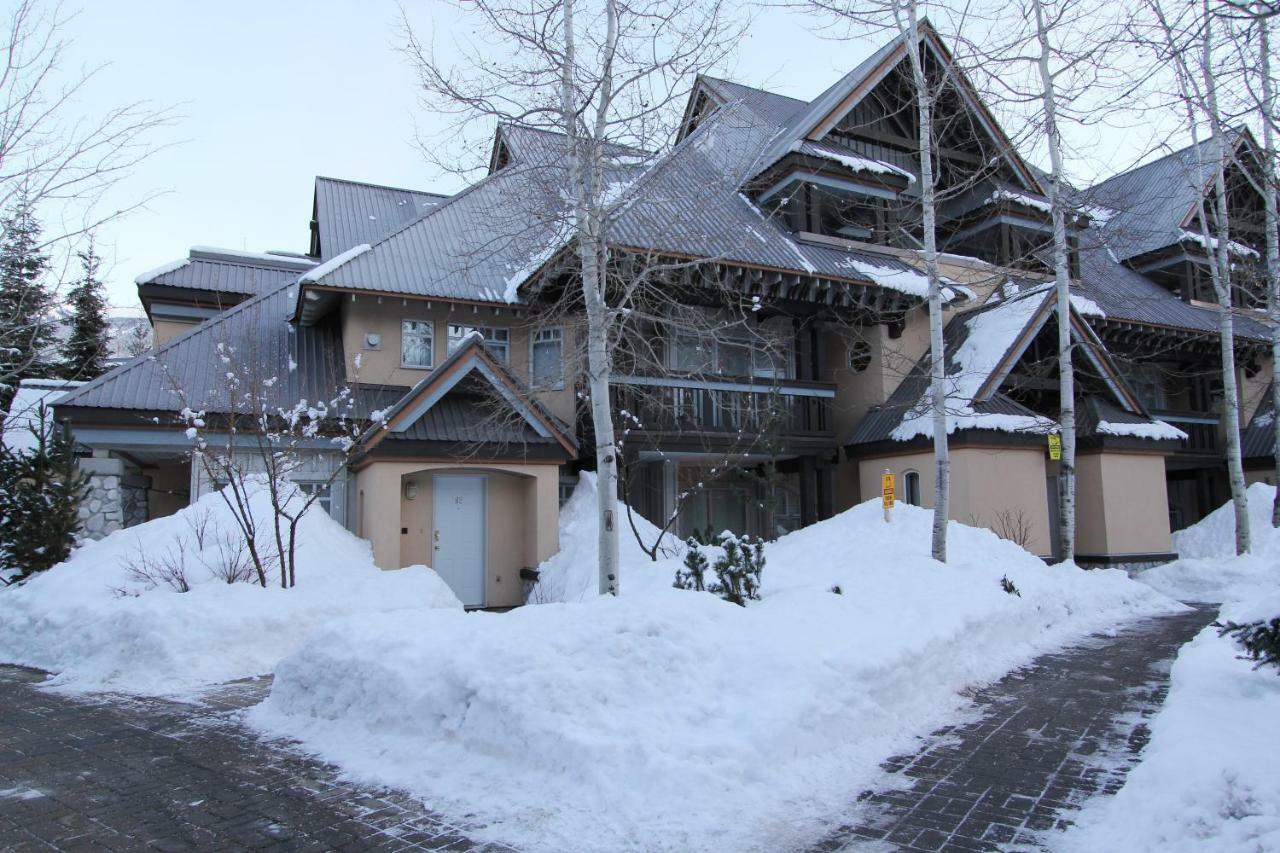 Lagoons Condos By Whistler Retreats Экстерьер фото